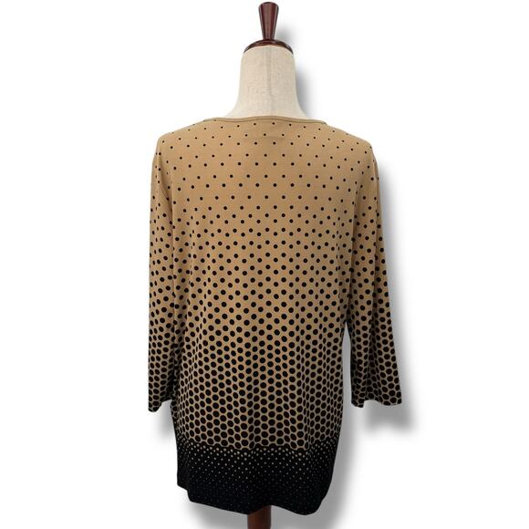 Chico's Tan Polka dot top Size 2 Size Large Ombre Stretch Top 3/4 sleeve EUC - Picture 5 of 7